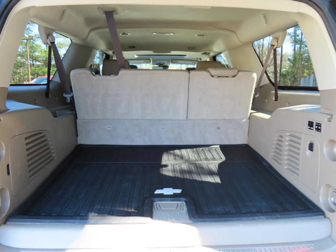 Chevrolet Suburban LT 4WD 2019