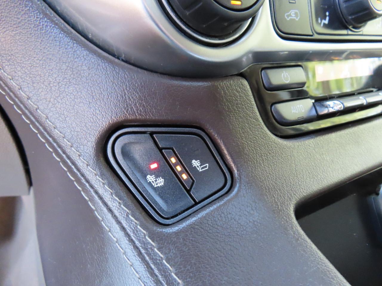 Chevrolet Suburban LT 4WD 2019