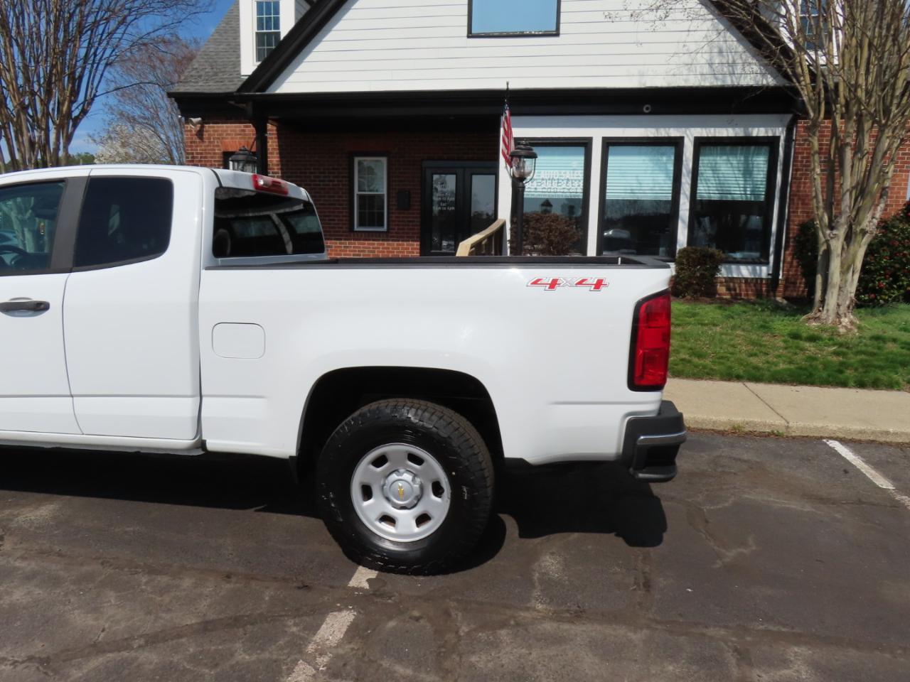 Chevrolet Colorado 4WD Ext Cab 125.9" Work Truck 2019