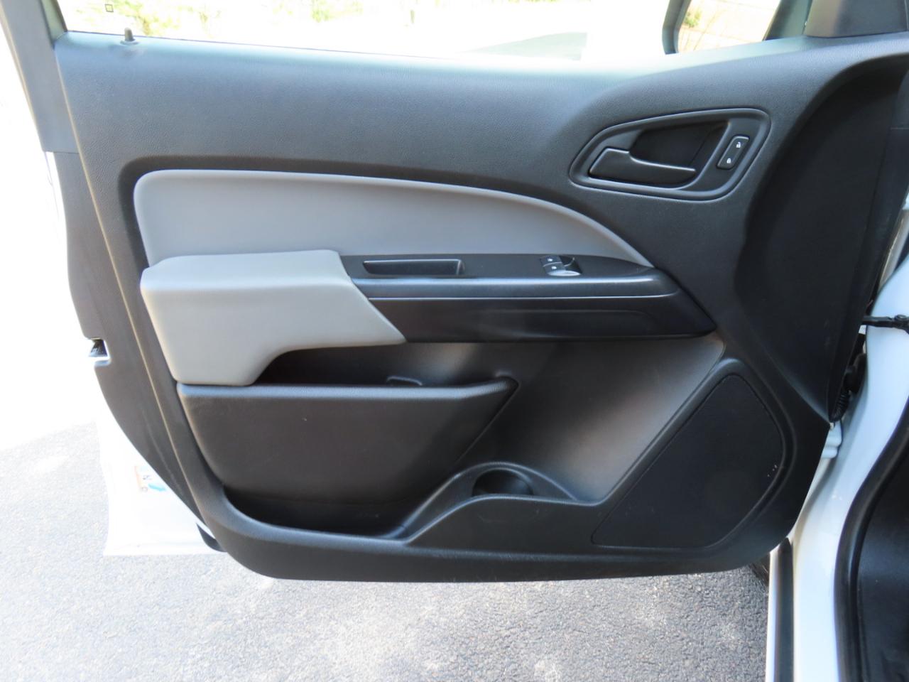 Chevrolet Colorado 4WD Ext Cab 125.9" Work Truck 2019