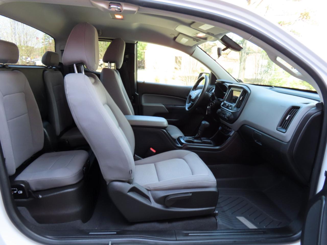 Chevrolet Colorado 4WD Ext Cab 125.9" Work Truck 2019