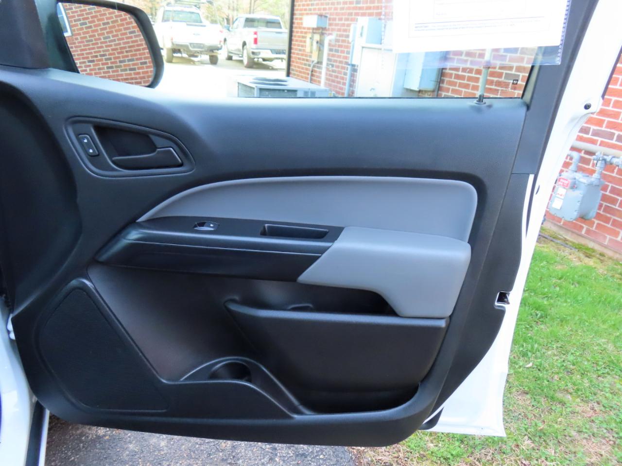 Chevrolet Colorado 4WD Ext Cab 125.9" Work Truck 2019