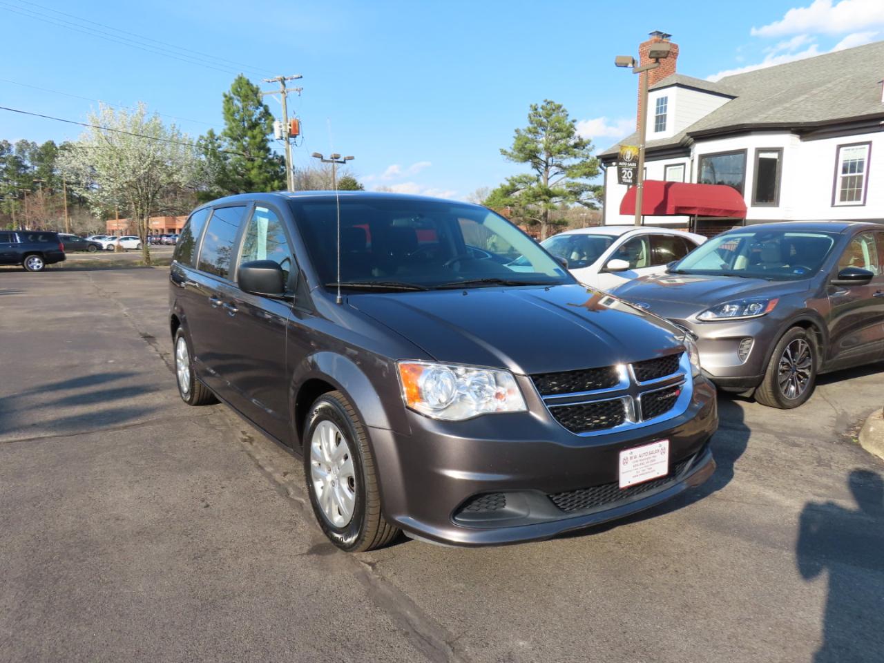 Dodge Grand Caravan SE 2018