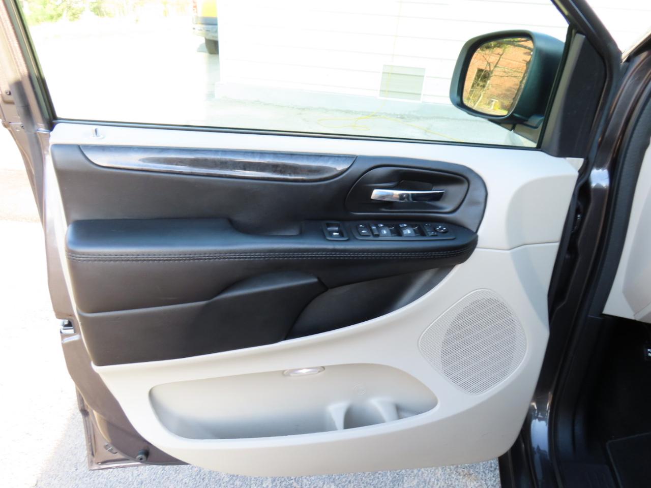 Dodge Grand Caravan SE 2018