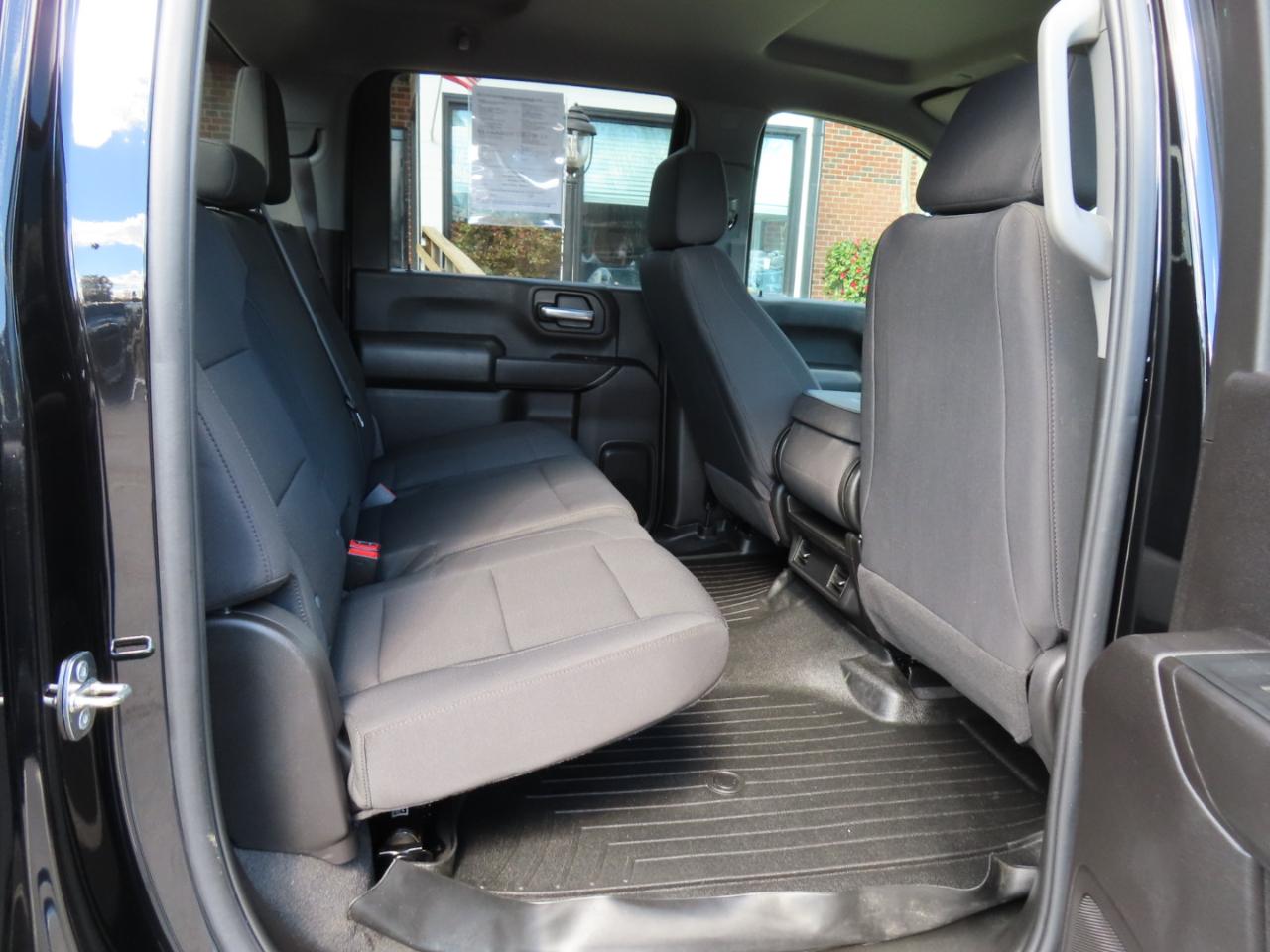 Chevrolet Silverado 2500HD Custom Crew Cab Short Box 4WD 2024