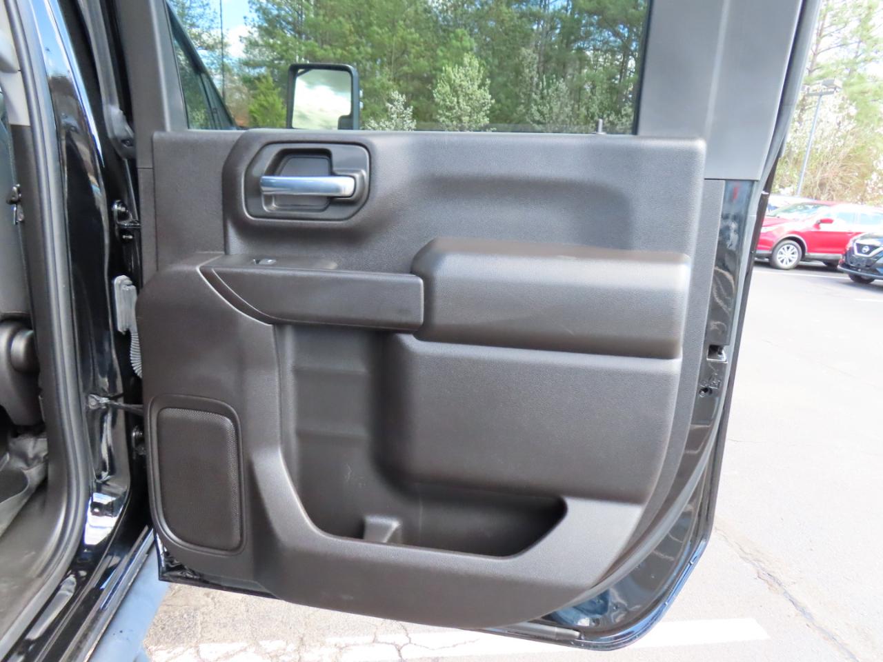 Chevrolet Silverado 2500HD Custom Crew Cab Short Box 4WD 2024