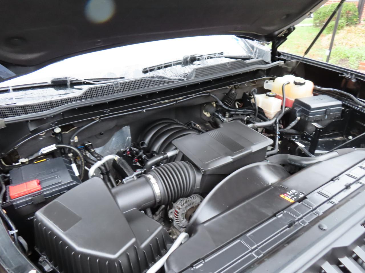 Chevrolet Silverado 2500HD Custom Crew Cab Short Box 4WD 2024