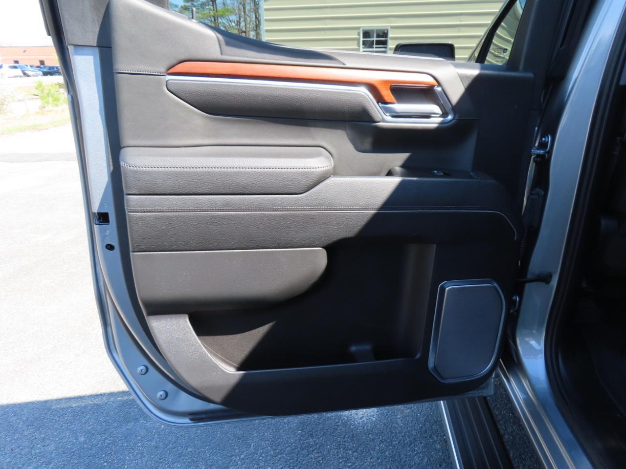 GMC Sierra 1500 Denali Crew Cab Short Box 4WD 2023