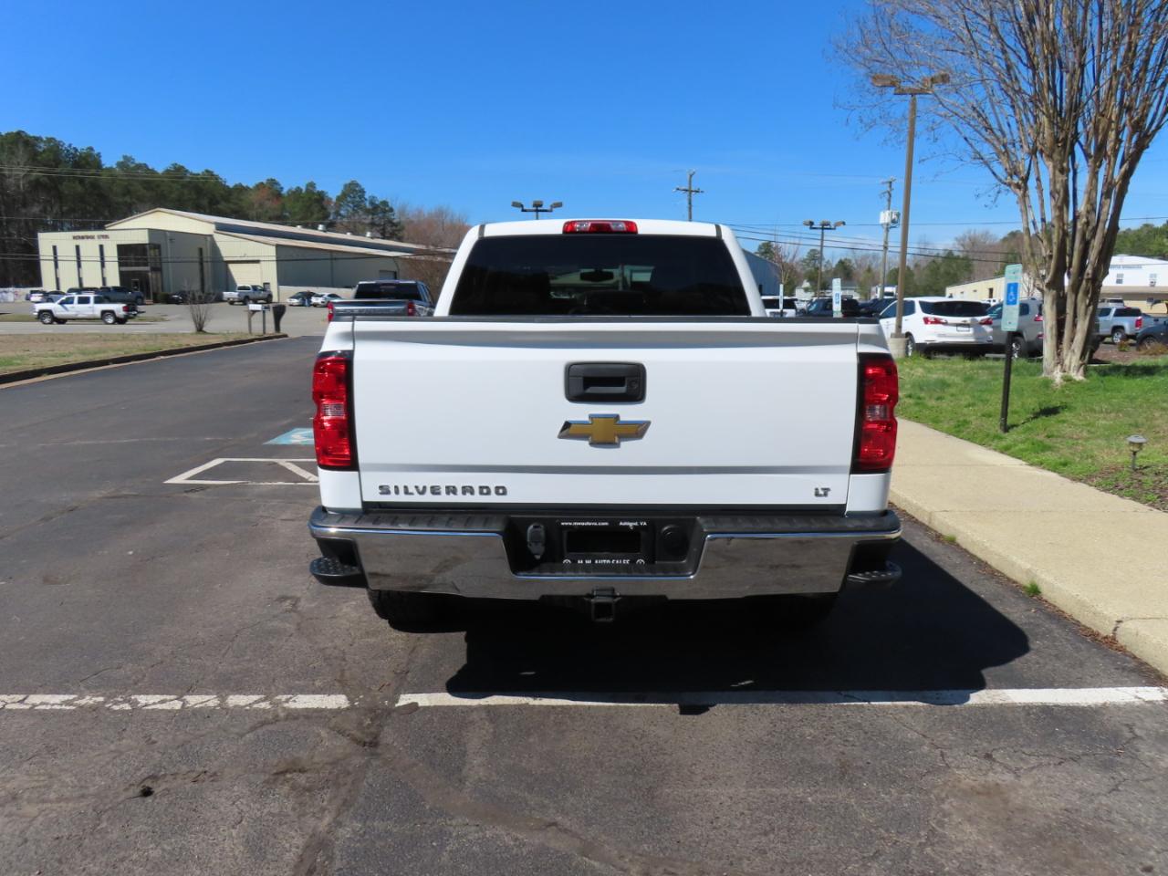Chevrolet Silverado 1500 LT Crew Cab Short Box 4WD 2015