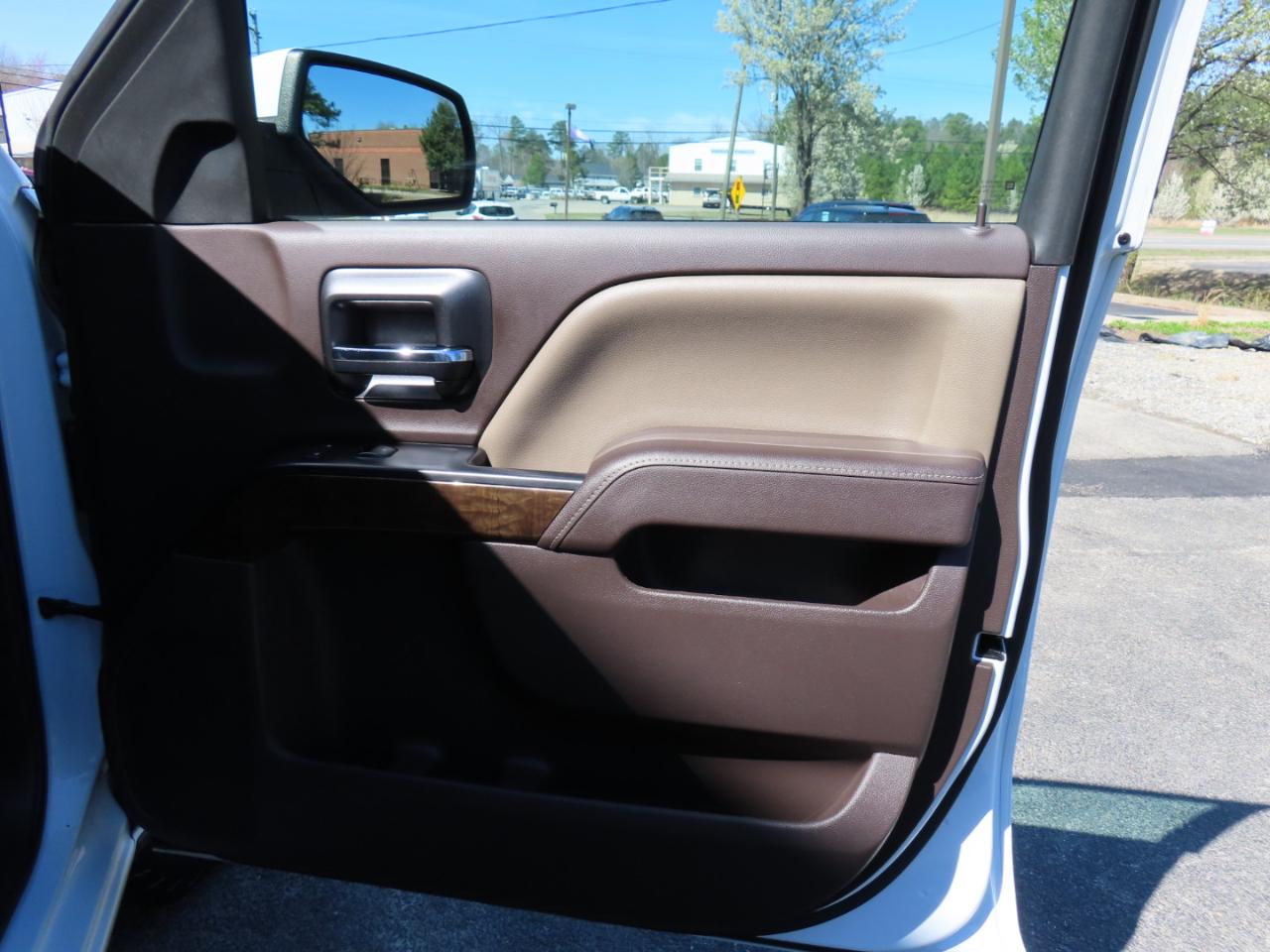 Chevrolet Silverado 1500 LT Crew Cab Short Box 4WD 2015