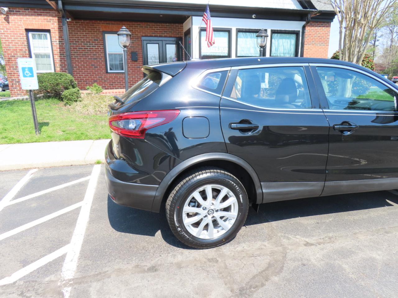 Nissan Rogue Sport S AWD 2021