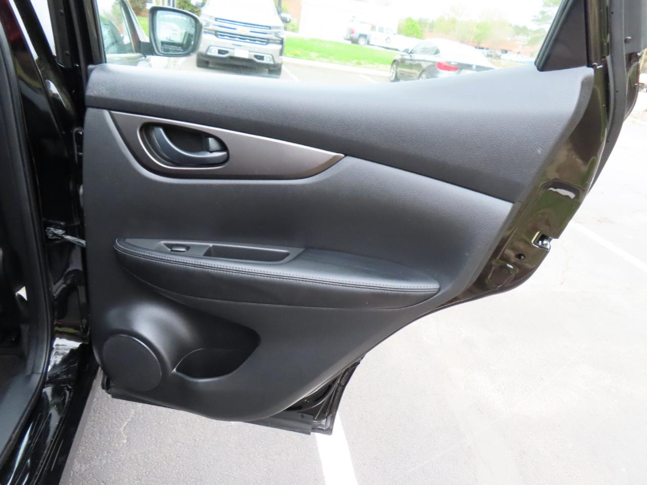 Nissan Rogue Sport S AWD 2021