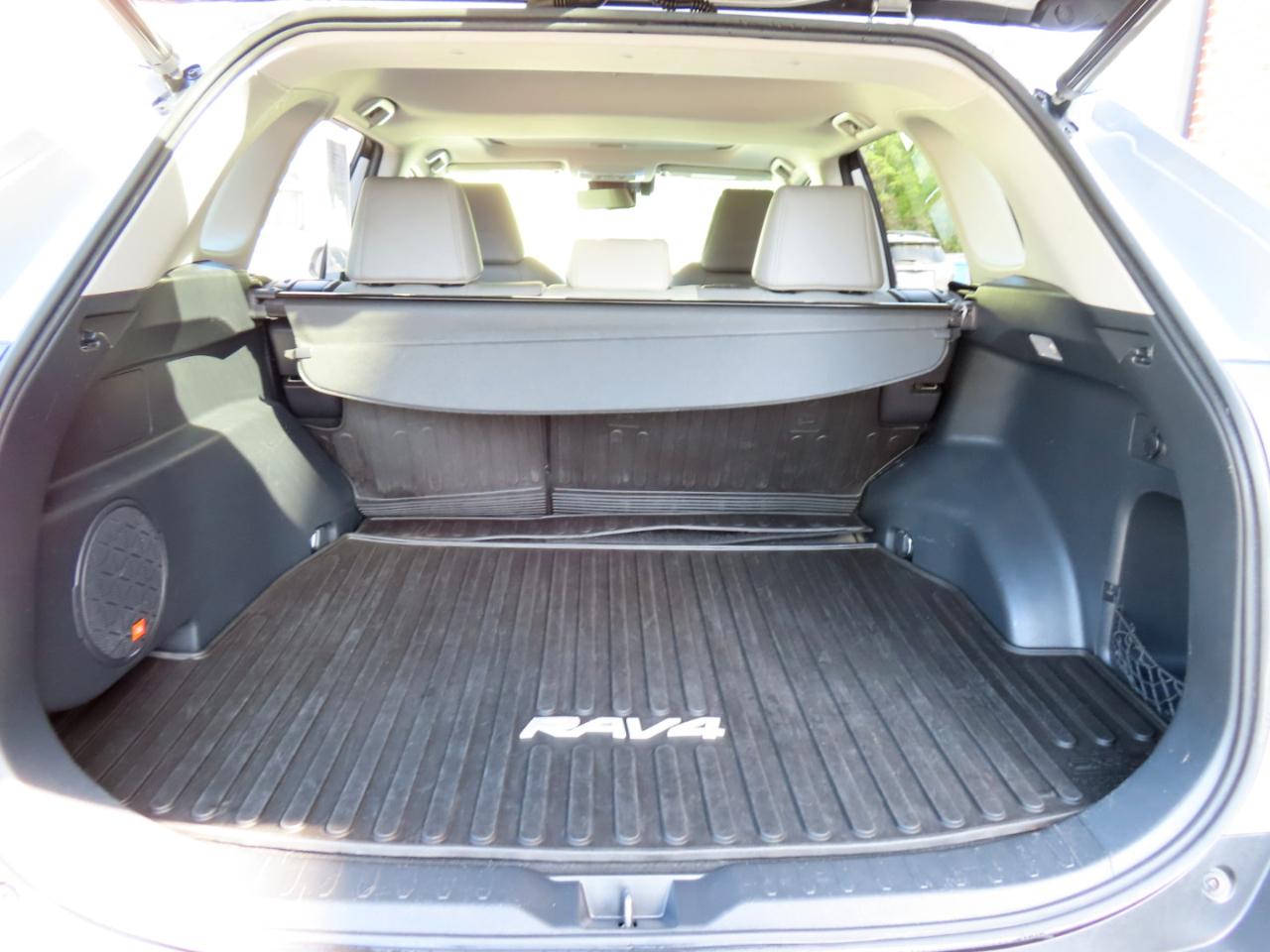 Toyota RAV4 Limited AWD 2019