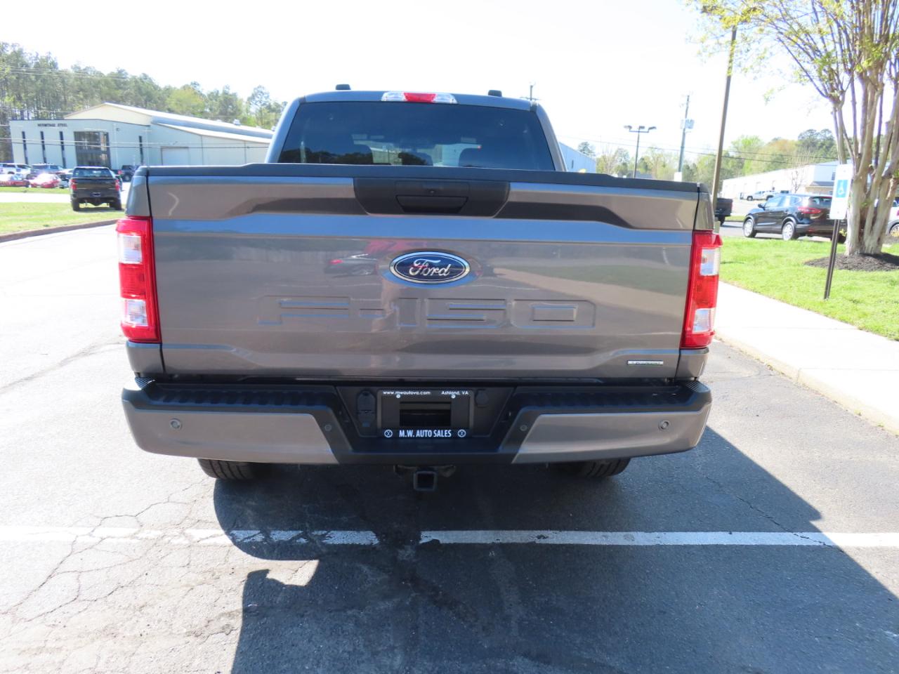 Ford F-150 STX SuperCrew 4WD 2022