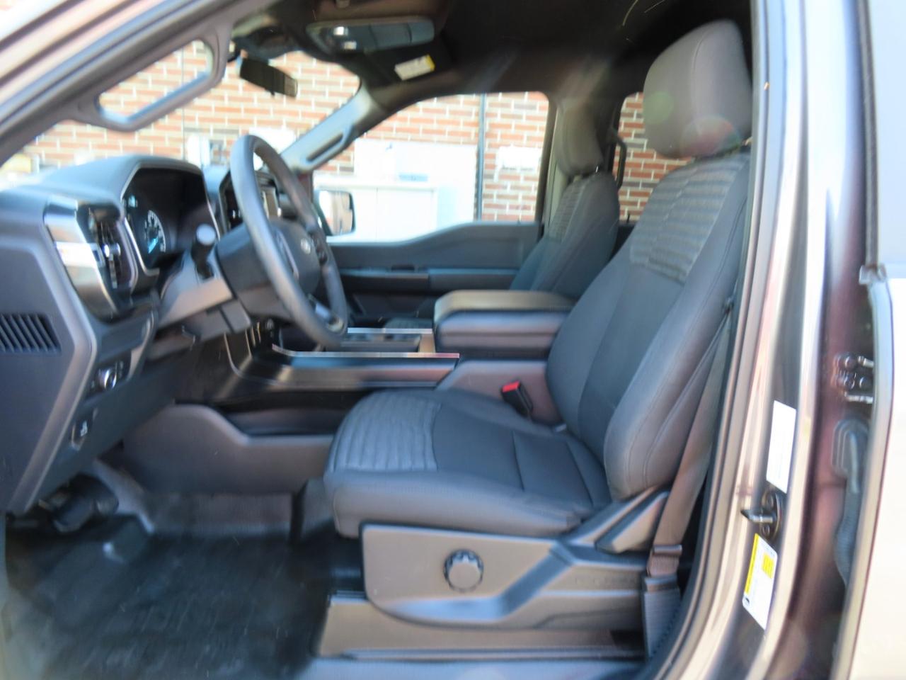 Ford F-150 STX SuperCrew 4WD 2022