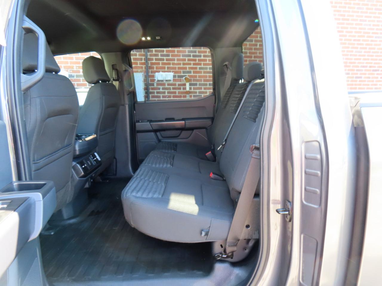 Ford F-150 STX SuperCrew 4WD 2022