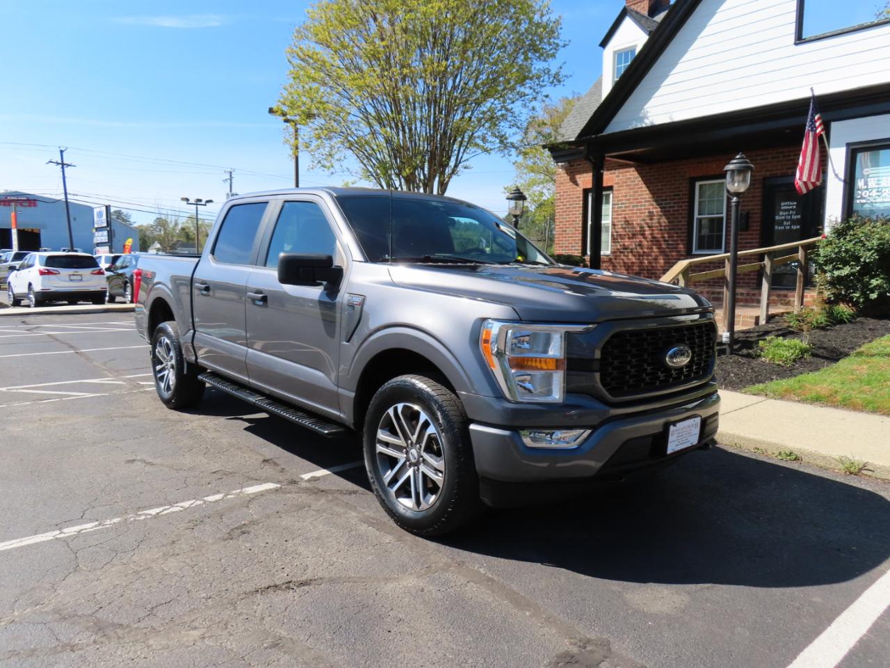 Ford F-150 STX SuperCrew 4WD 2022