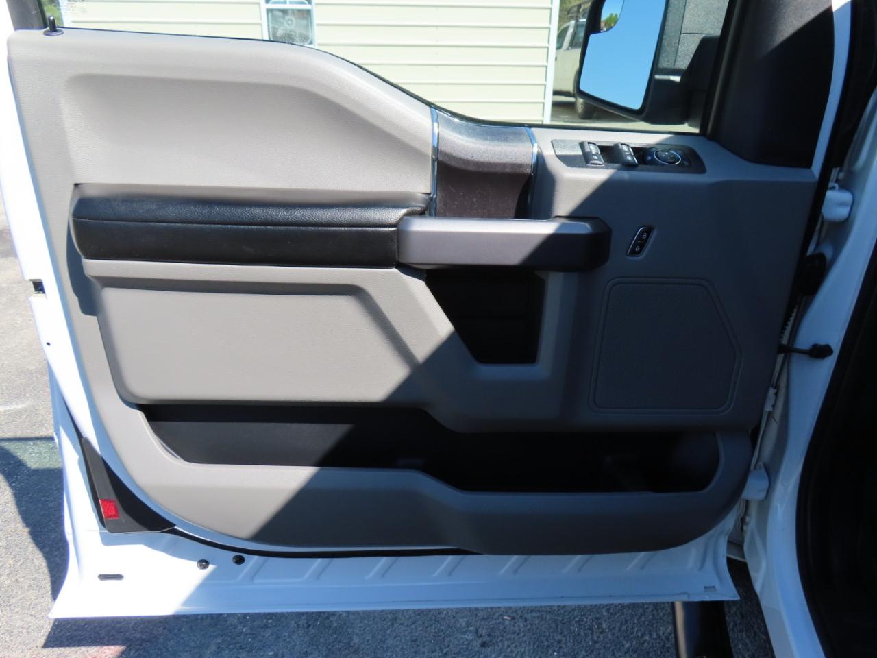 Ford F-150 XLT SuperCab 6.5-ft. Bed 4WD 2019