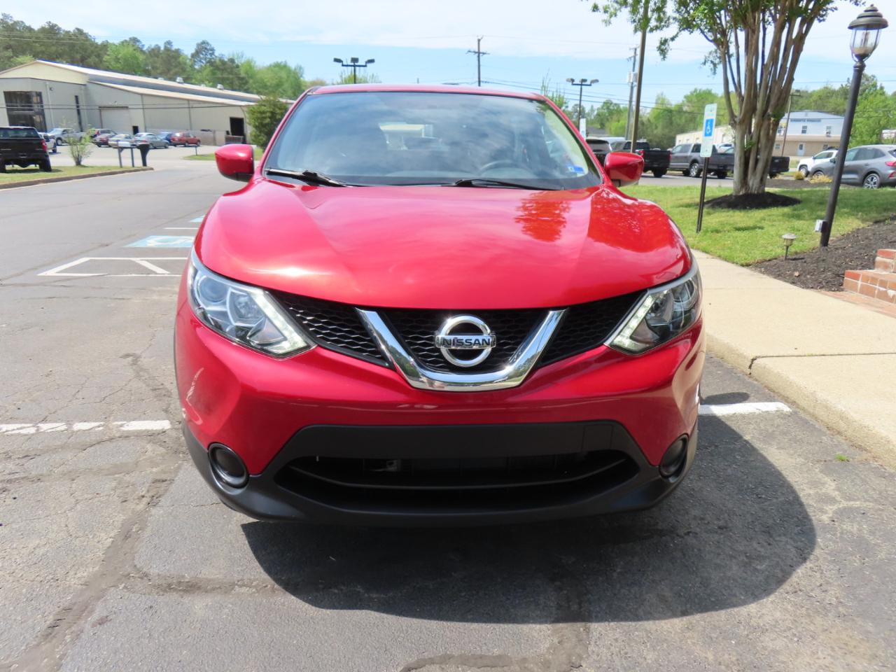 Nissan Rogue Sport S 2017