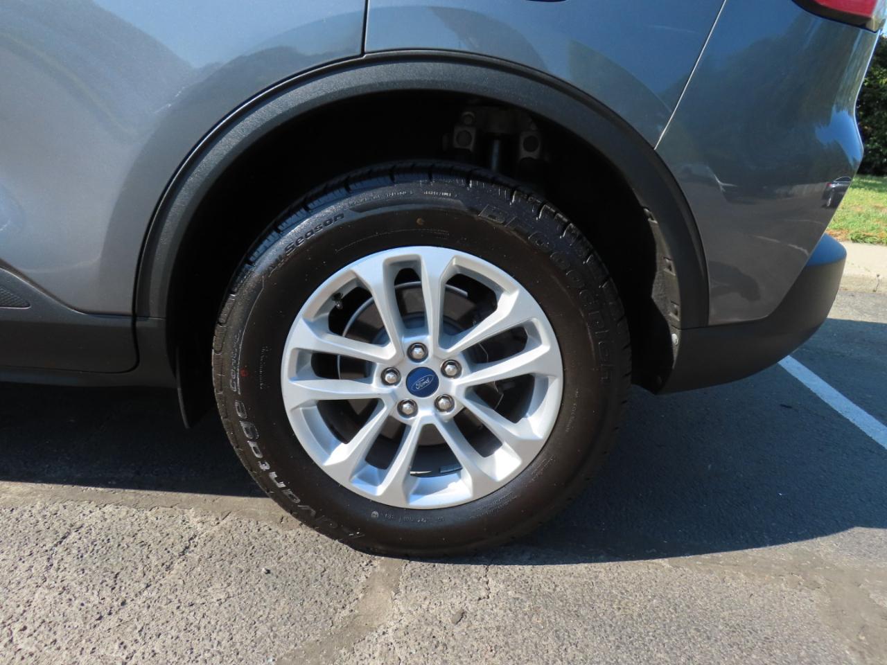 Ford Escape SE AWD 2022