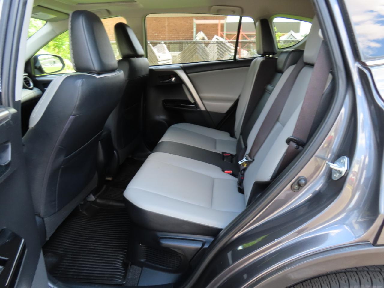 Toyota RAV4 Hybrid Limited 2018