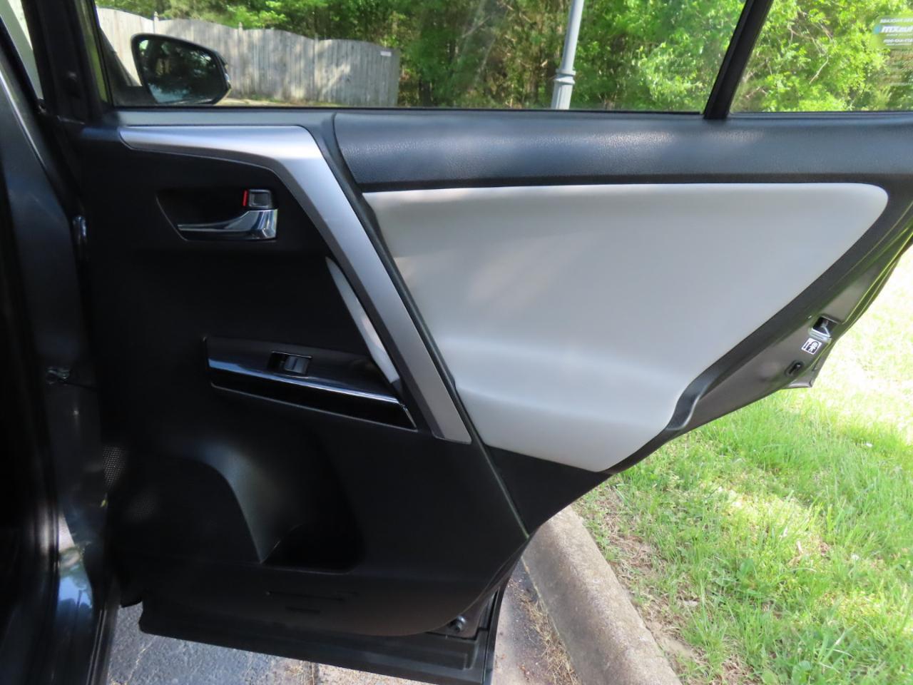 Toyota RAV4 Hybrid Limited 2018