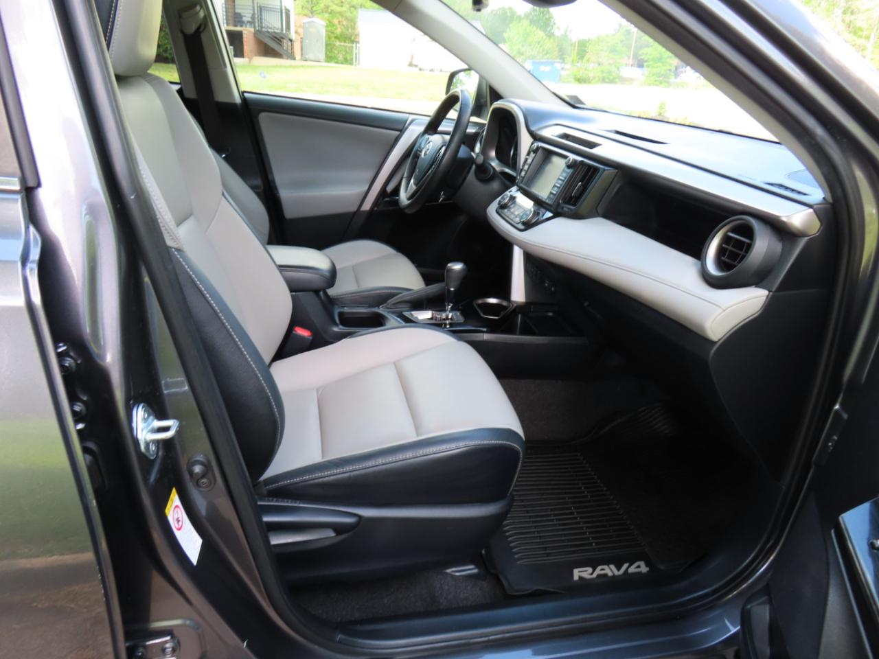 Toyota RAV4 Hybrid Limited 2018