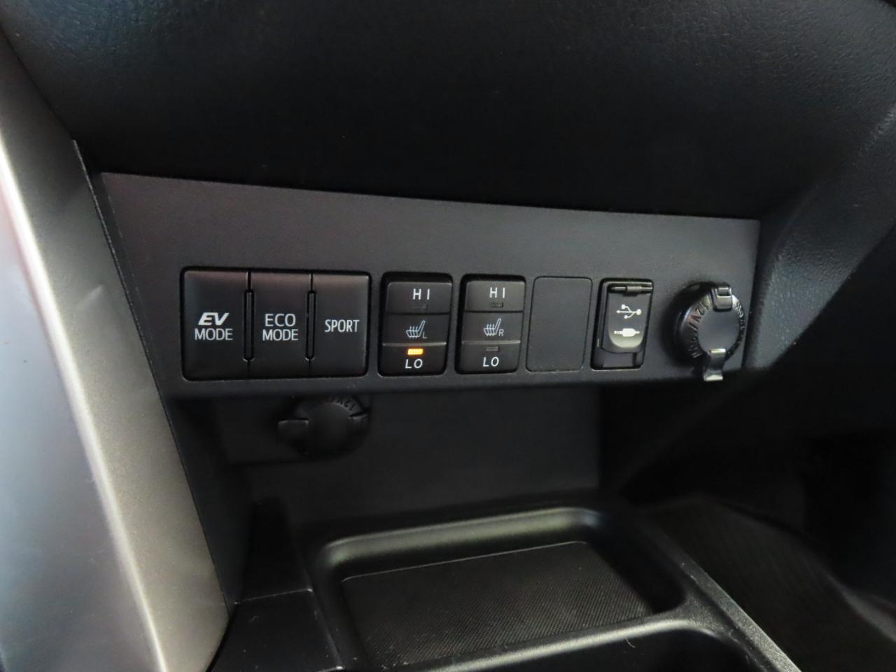 Toyota RAV4 Hybrid Limited 2018