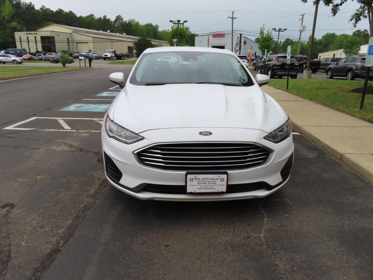 Ford Fusion SE 2020