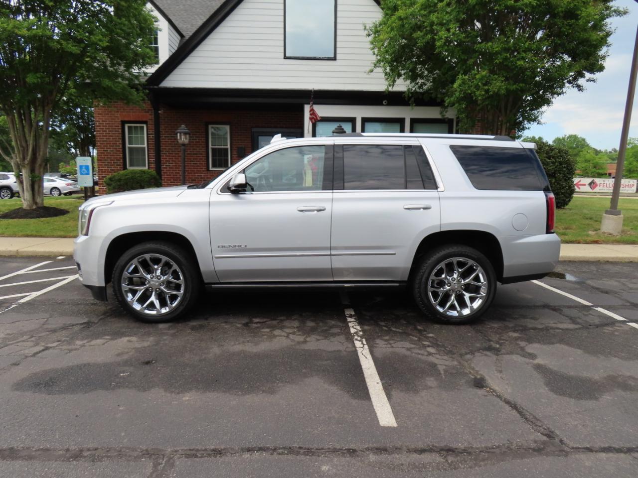 GMC Yukon Denali 4WD 2018