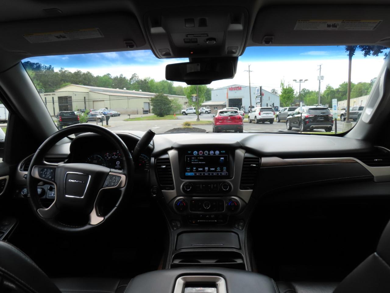 GMC Yukon Denali 4WD 2018