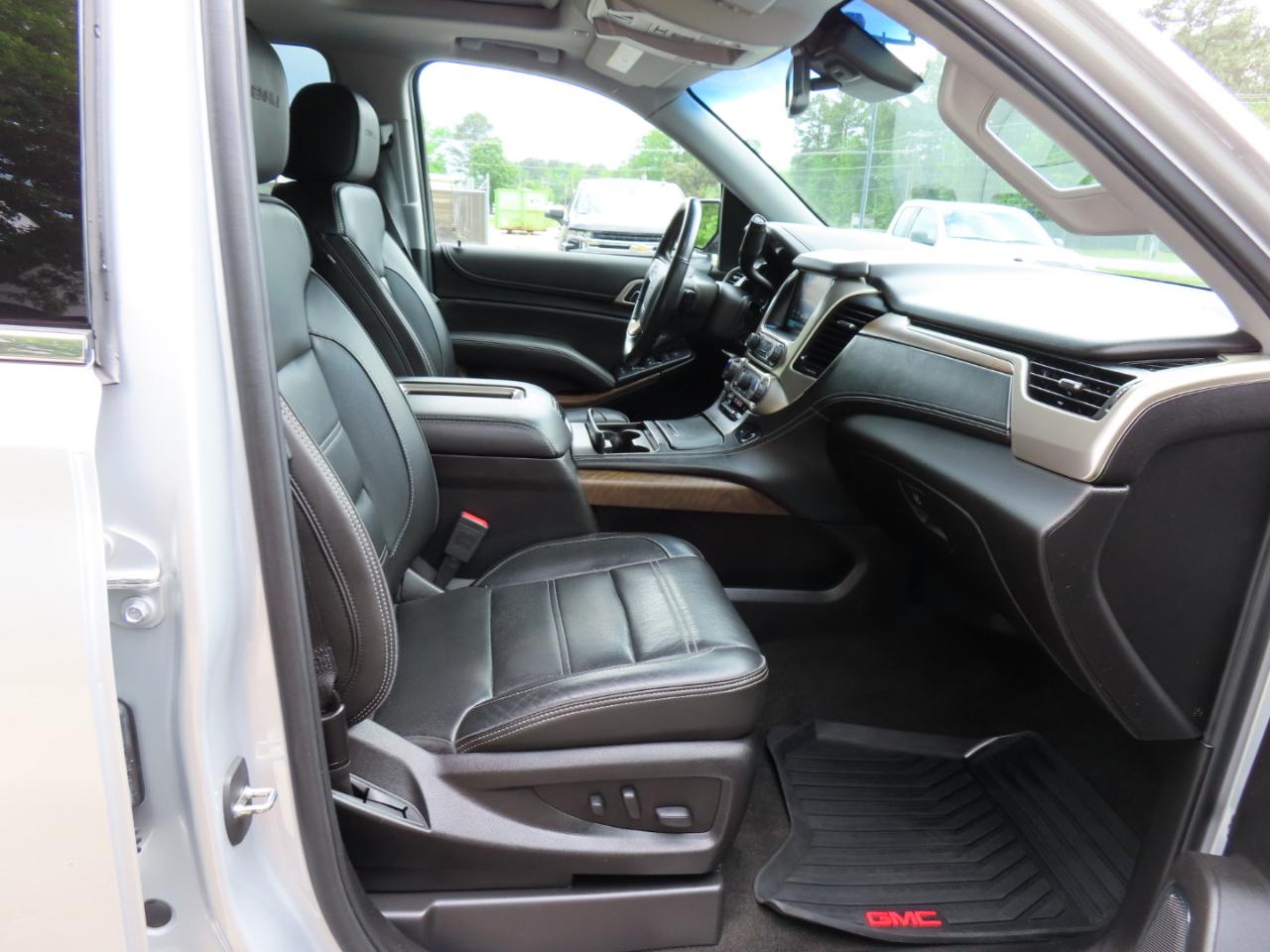 GMC Yukon Denali 4WD 2018