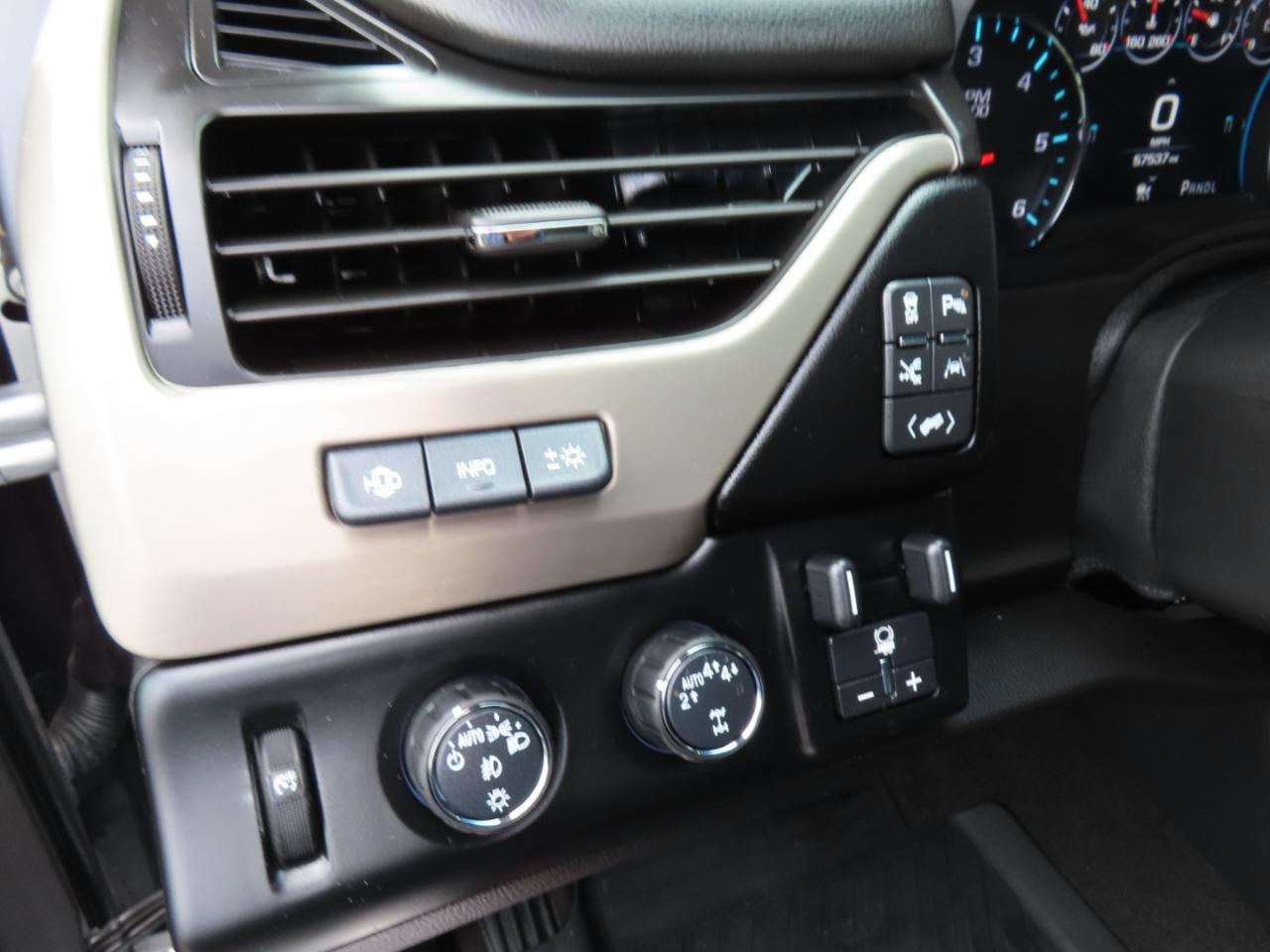 GMC Yukon Denali 4WD 2018