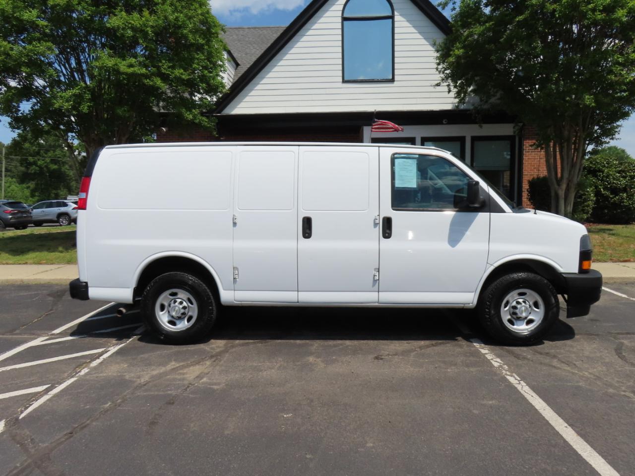 Chevrolet Express 2500 Cargo 2021