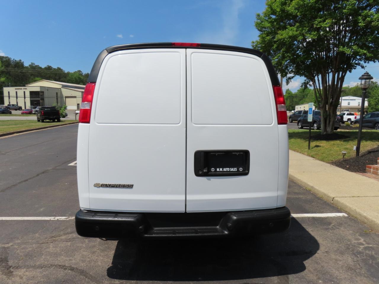 Chevrolet Express 2500 Cargo 2021