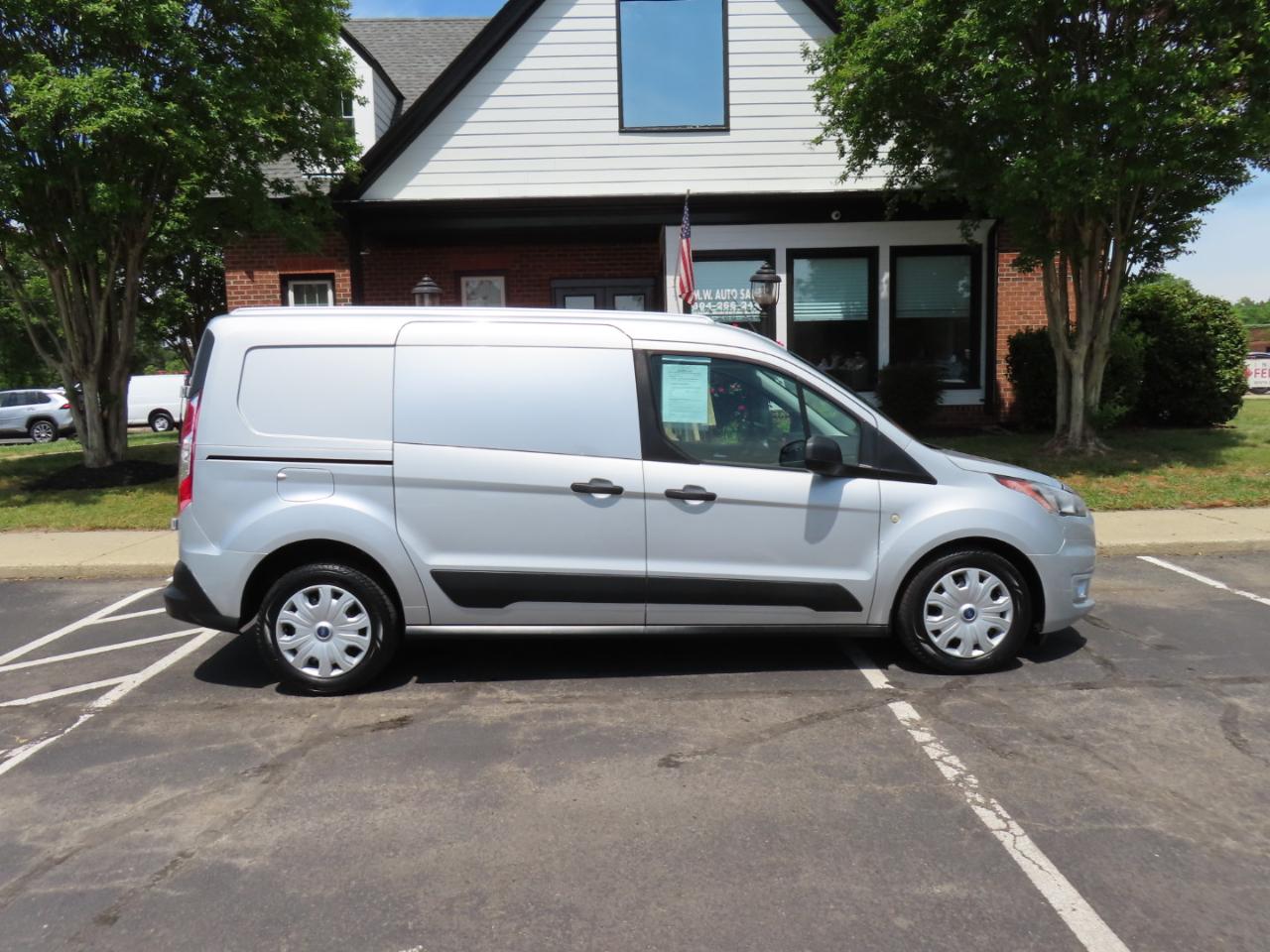 Ford Transit Connect Cargo Van XLT LWB w/Rear Liftgate 2020