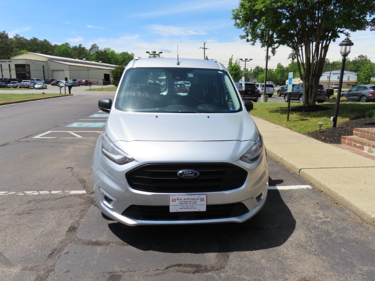 Ford Transit Connect Cargo Van XLT LWB w/Rear Liftgate 2020