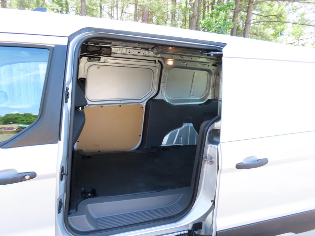 Ford Transit Connect Cargo Van XLT LWB w/Rear Liftgate 2020