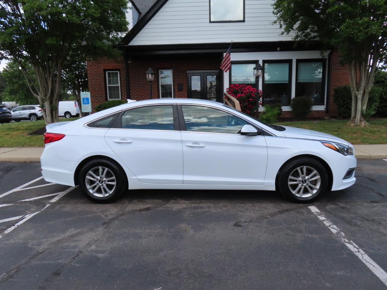 Hyundai Sonata SE 2016
