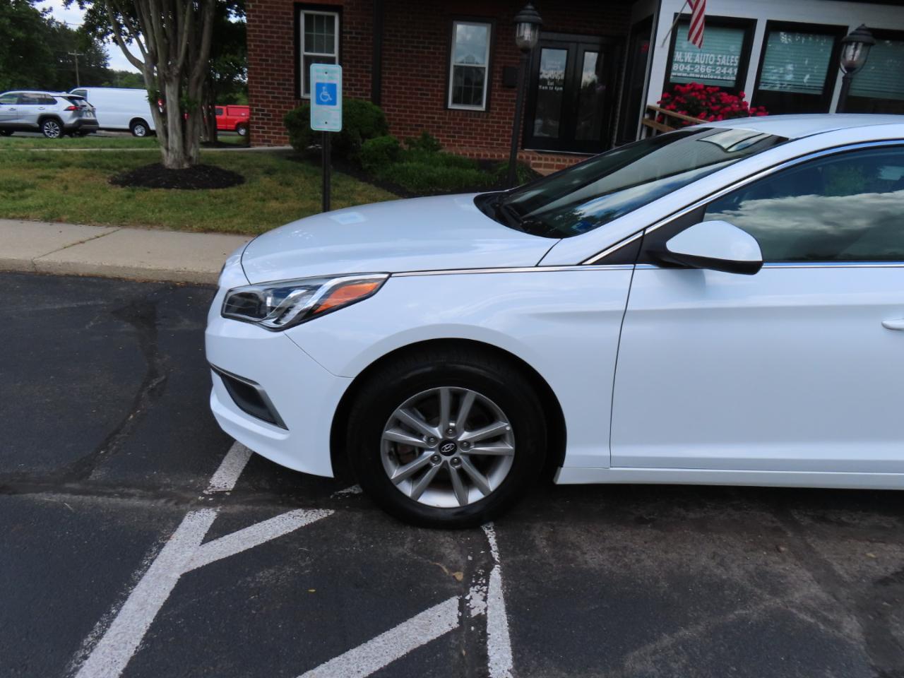 Hyundai Sonata SE 2016