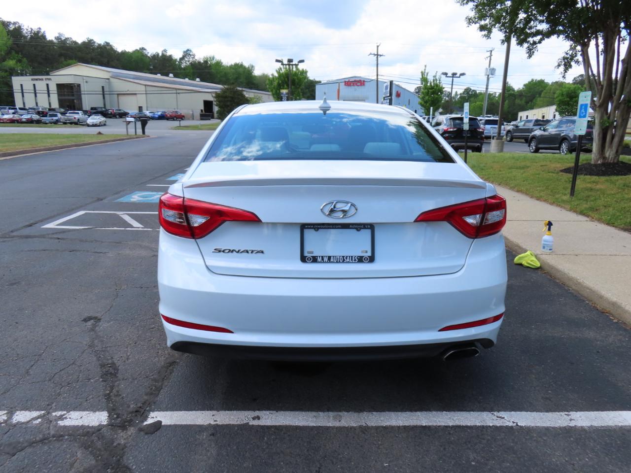 Hyundai Sonata SE 2016
