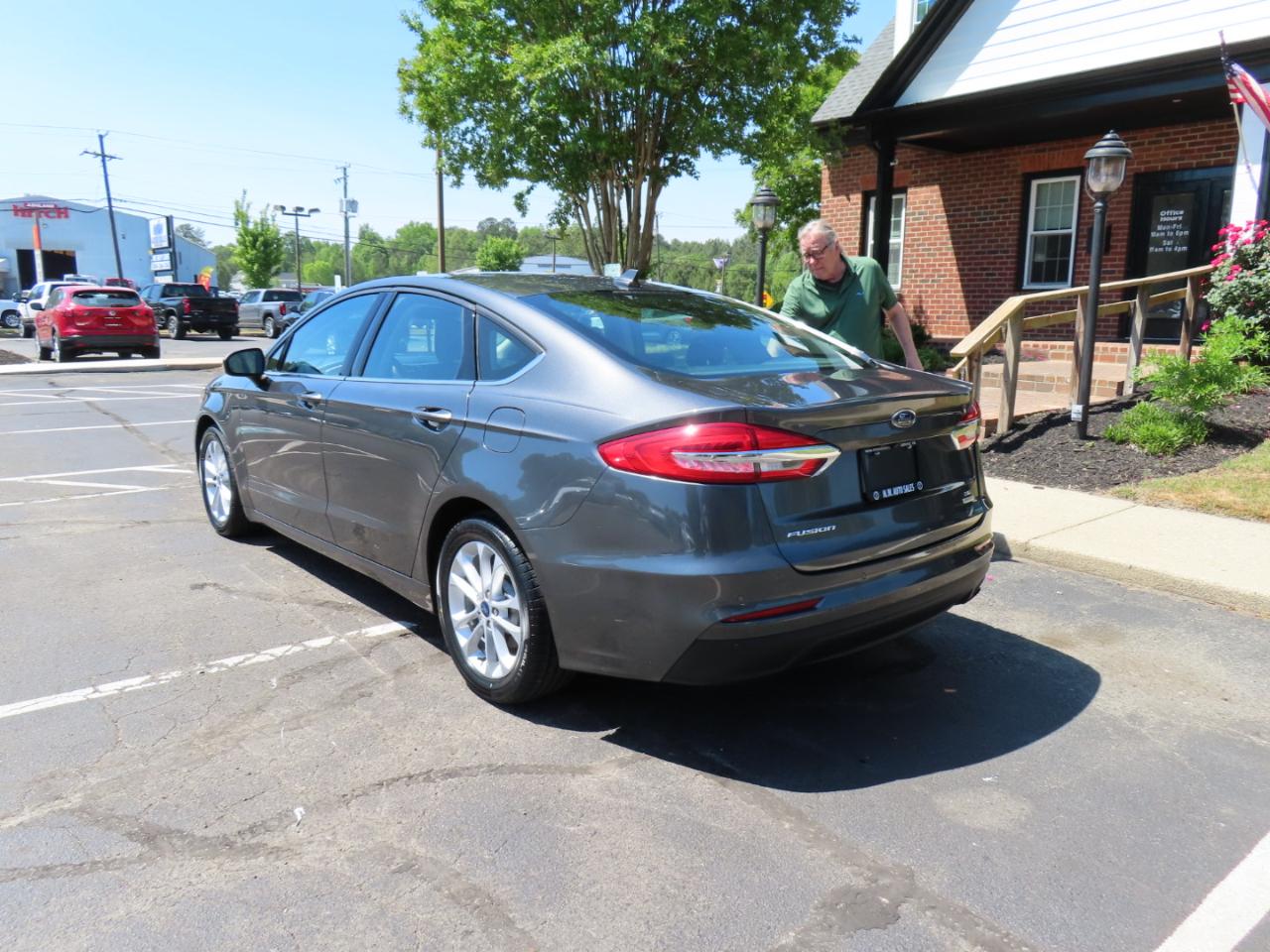 Ford Fusion SE 2020