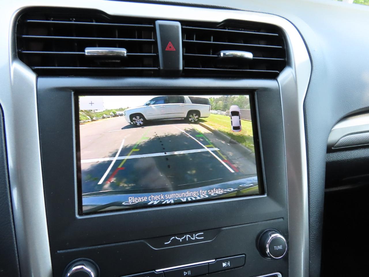 Ford Fusion SE 2020