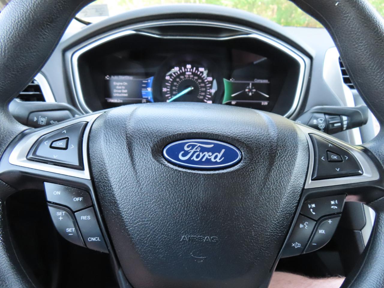 Ford Fusion SE 2020