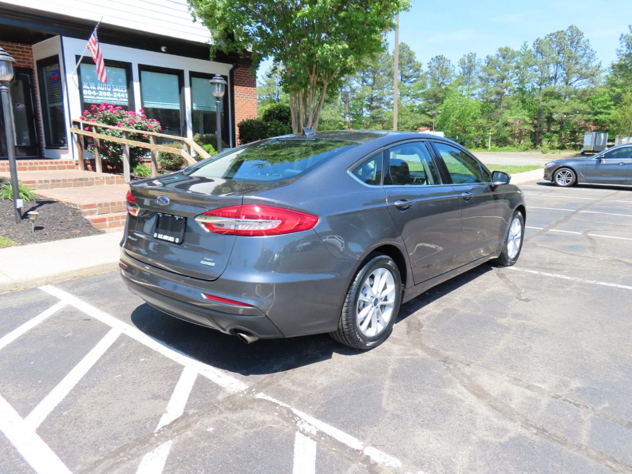 Ford Fusion SE 2020