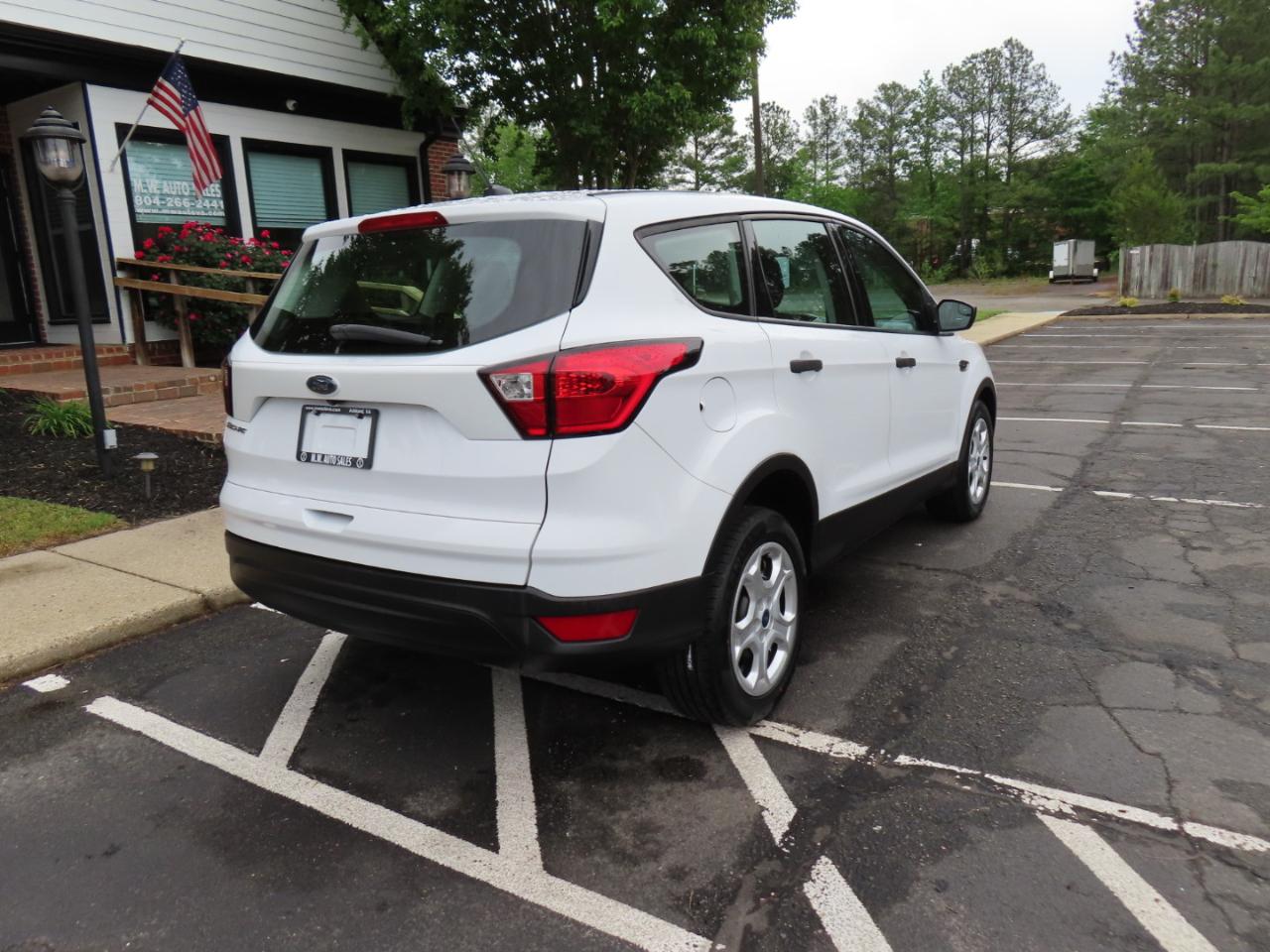 Ford Escape S FWD 2019