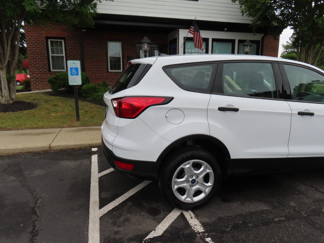 Ford Escape S FWD 2019