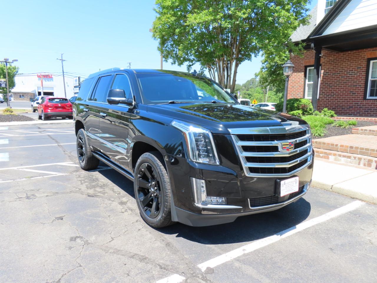 Cadillac Escalade Premium 2WD 2018
