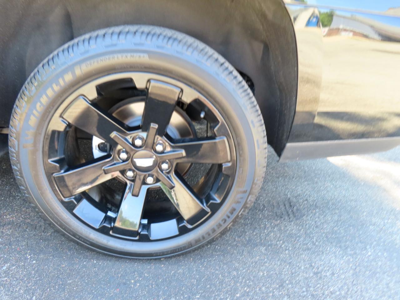 Cadillac Escalade Premium 2WD 2018