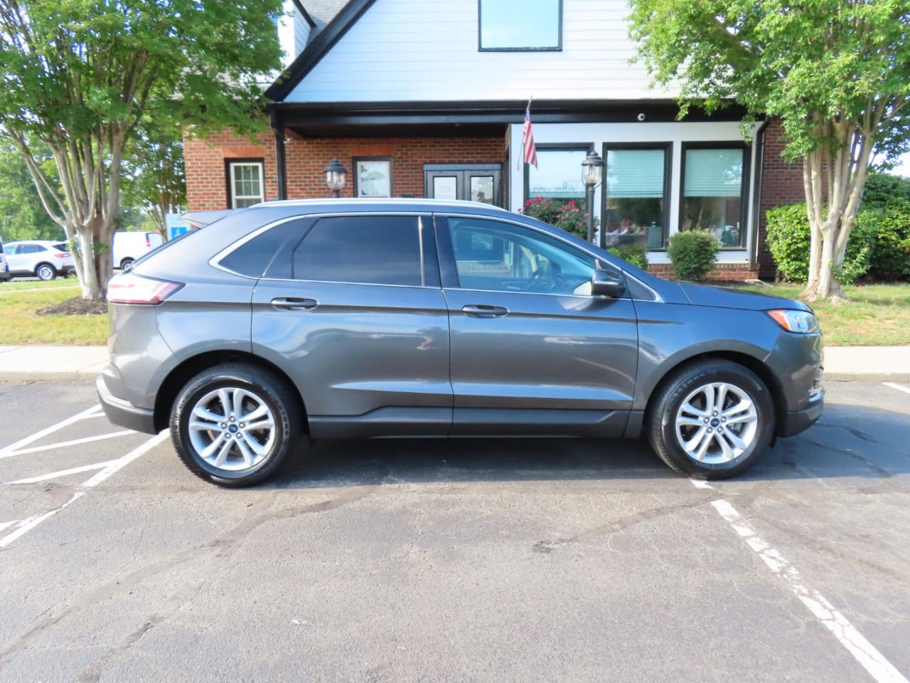 Ford Edge SEL FWD 2020